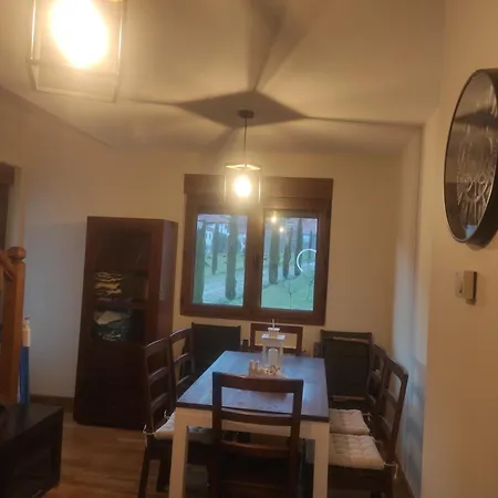 Entre Potes Y Picos Con Wifi Y Garaje Apartment Turieno Exterior photo