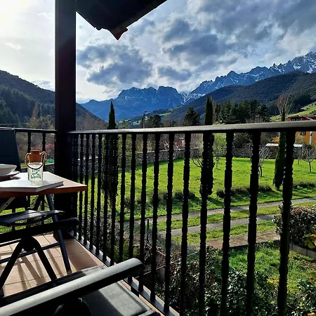 Entre Potes Y Picos Con Wifi Y Garaje Apartment Turieno Exterior photo
