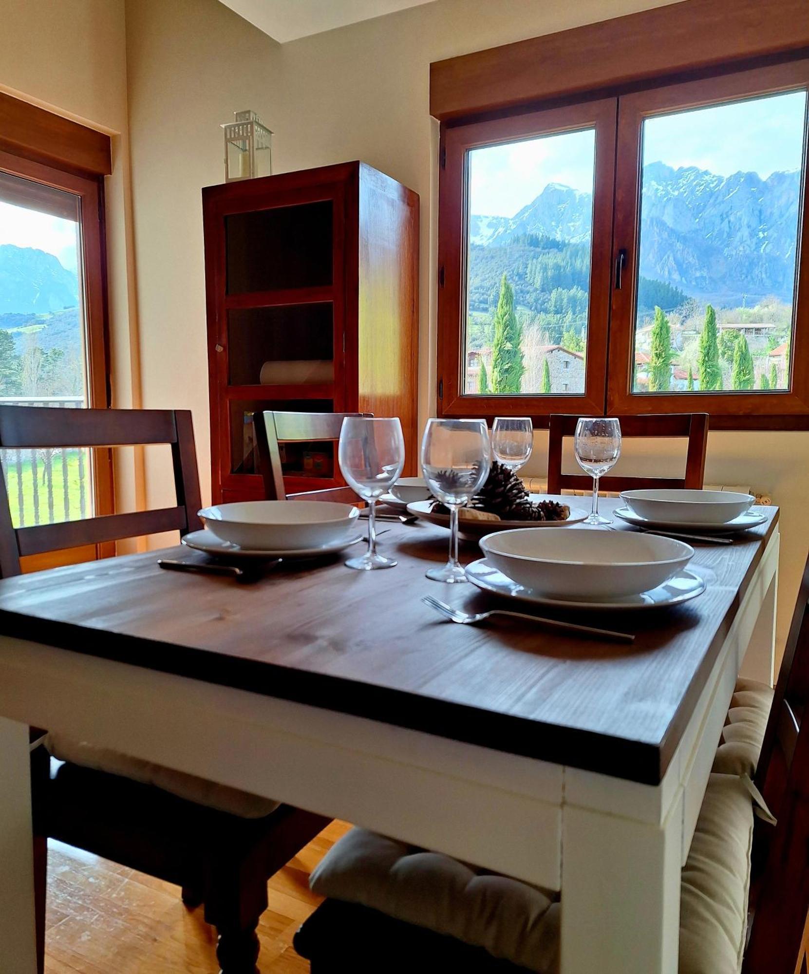 Apartment Entre Potes Y Picos Con Wifi Y Garaje *